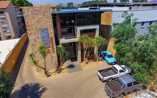 525 m² Office Space in Hatfield