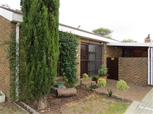 3 Bed Townhouse in Stellenberg