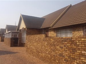 2 Bed Townhouse in Middelburg Central