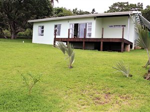 3 Bed House in Palm Beach