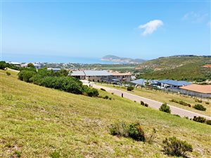 425 m² Land available in Robberg Ridge