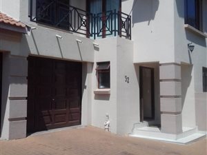 3 Bedroom House in Eldo View