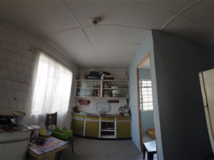 8 Bed House in Vrededorp