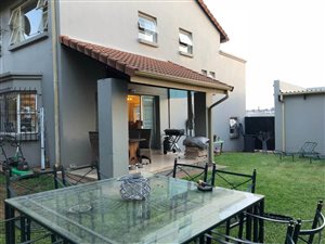 3 Bed Cluster in Beverley Gardens