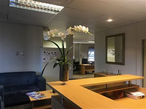 130 m² Commercial space in Tijger Valley and surrounds