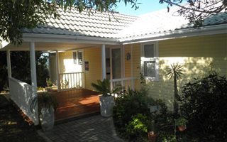 5 Bedroom House in Begha