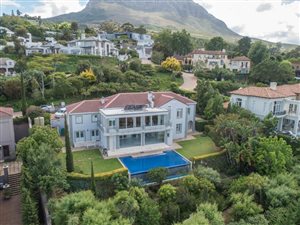 5 Bed House in Spanish Farm