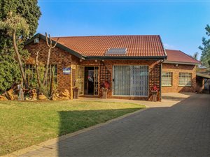 3 Bed House in Springs Central