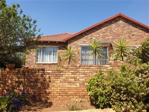 2 Bed Simplex in Honeydew Ridge