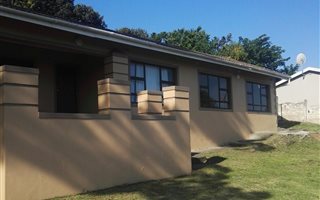 3 Bedroom House in Escombe