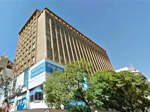 0.5 Bed House in Johannesburg Central