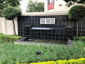 2 Bedroom Apartment in Bryanston West