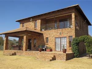 9331 m² Farm in Blignautsrus AH