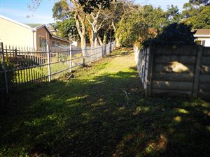 2625 m² Land available in Uvongo