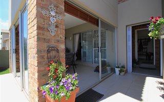 3 Bedroom Cluster in Eagle Canyon Golf Estate