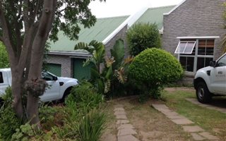 3 Bedroom House in Somerset West Central
