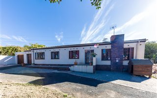 4 Bedroom House in Oakglen