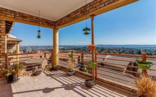 3 Bedroom Apartment in Windsor East