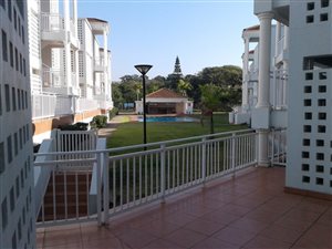 2 Bed Apartment in Shelly Beach