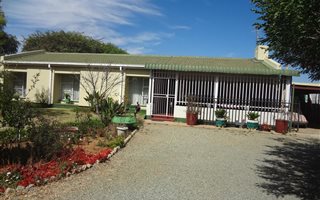3 Bedroom House in Flamingo Park
