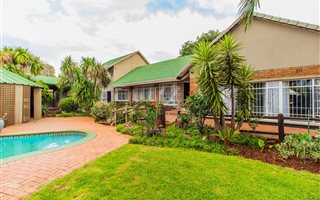 4 Bedroom House in Parkrand