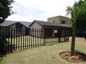 3 Bedroom House in Horison Park
