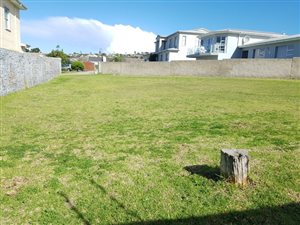628 m² Land available in Bowtie