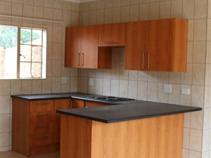 3 Bed Townhouse in Waterval East