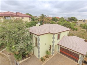 3 Bed House in Bassonia Estate