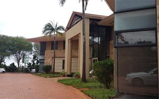 1708 m² Commercial space in La Lucia
