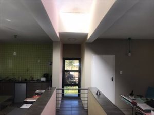 Studio apartment in Observatory