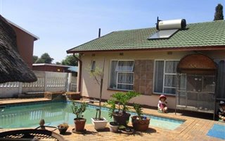 3 Bedroom House in Witkoppie Ridge