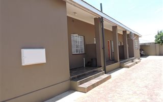 3 Bedroom Apartment in Geduld