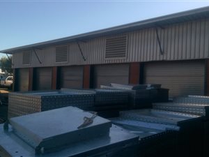 1446 m² Commercial space in Monavoni