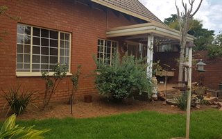 2 Bedroom Townhouse in Garsfontein
