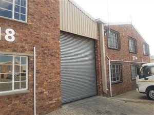 360 m² Industrial space in Dunswart