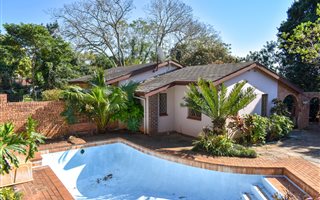 3 Bedroom House in Waterfall