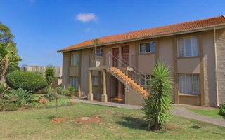 2 Bedroom Townhouse in Moreleta Park