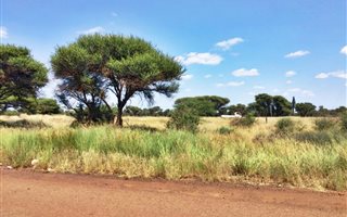6000 m² Land available in Northam