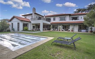 4 Bedroom House in Dainfern Golf Estate