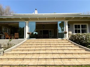 4 Bed House in Hilton