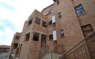 2 Bedroom Apartment in Winchester Hills