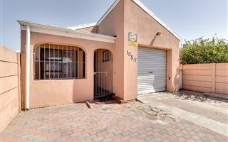 2 Bedroom House in Peerless Park