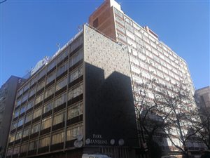 Studio Apartment in Hillbrow