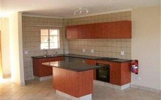2 Bedroom Townhouse in Onverwacht