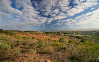 883 m² Land available in Island View