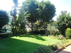 2 Bed Apartment in Weavind Park