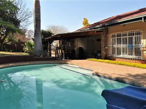 5 Bed House in Waverley