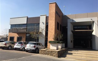 124 m² Commercial space in Noordwyk