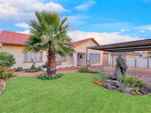 4 Bed House in Homestead